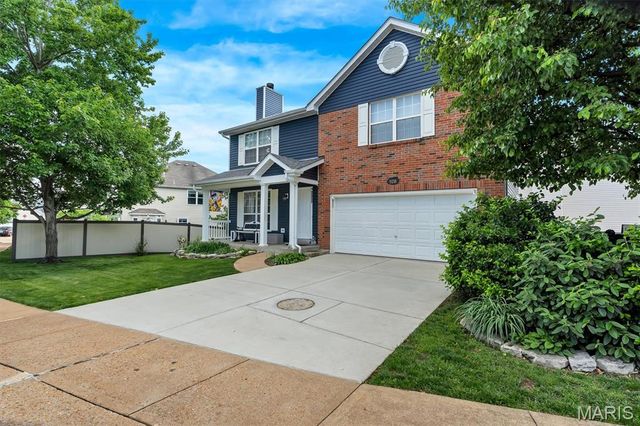 9218 Cedarberry Court, Green Park, MO 63123