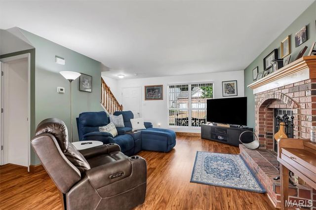 9218 Cedarberry Court, Green Park, MO 63123