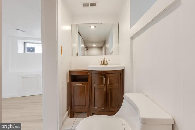 5939 UPLAND WAY, Philadelphia, PA 19131