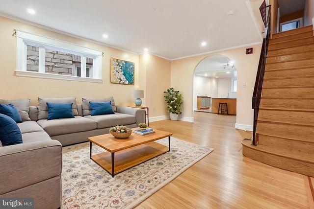 5939 UPLAND WAY, Philadelphia, PA 19131