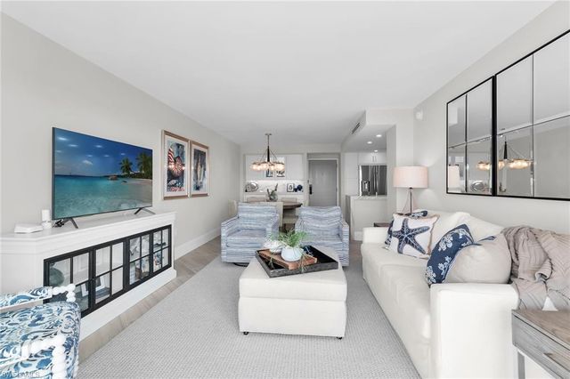 260 Seaview CT 1409, Marco Island, FL 34145