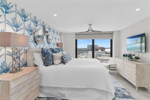 260 Seaview CT 1409, Marco Island, FL 34145