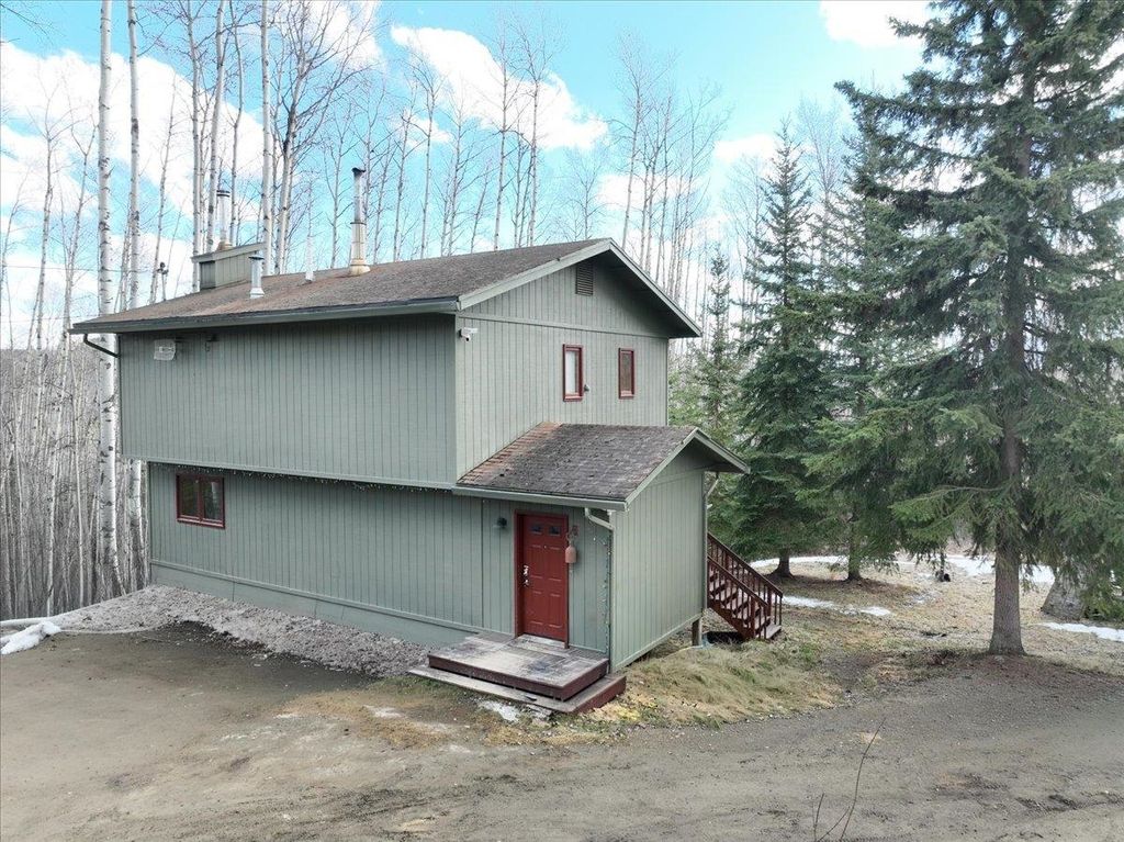 3991 PARKS RIDGE ROAD, Fairbanks, AK 99709
