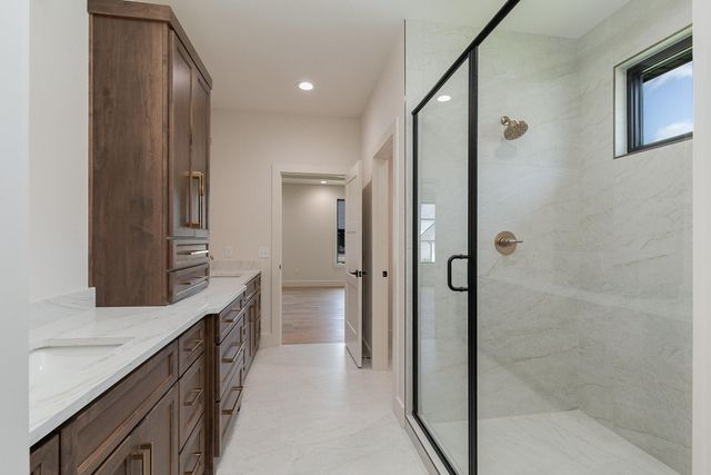5498 E Cavalcade Lane, Springfield, MO 65802