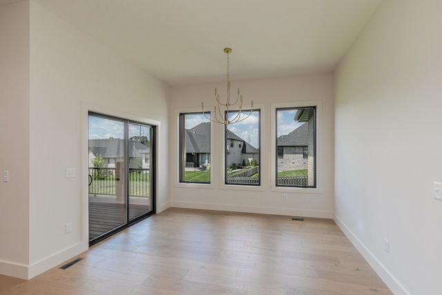 5498 E Cavalcade Lane, Springfield, MO 65802