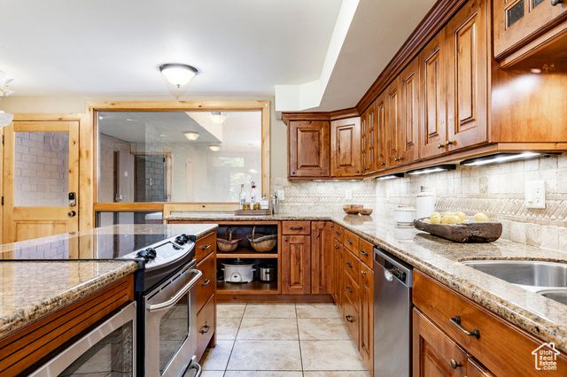 1672 CAPTAIN MOLLY DR #330, Park City, UT 84060