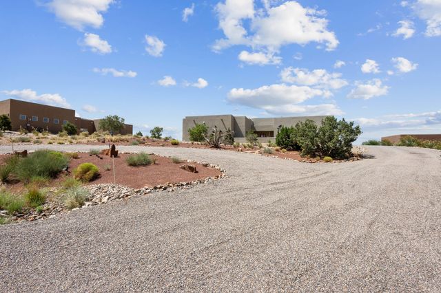7 Aztec Court, Placitas, NM 87043