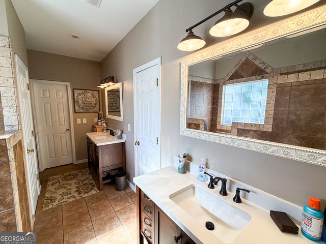 194 Charleston Avenue, Bremen, GA 30110