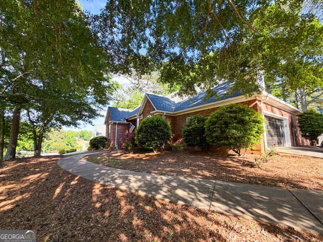 194 Charleston Avenue, Bremen, GA 30110