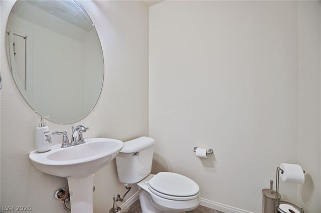 6430 West Camero Avenue, Las Vegas, NV 89139