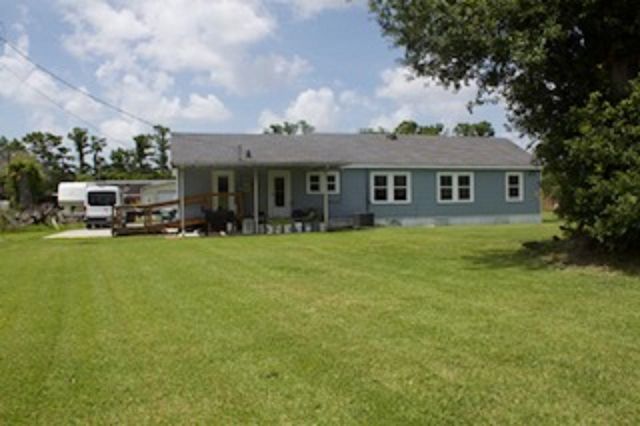 1611 Bayou Black Road, Houma, LA 70360