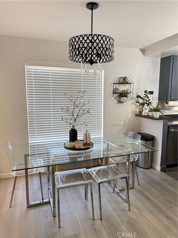 11068 Sharp H, San Fernando, CA 91345