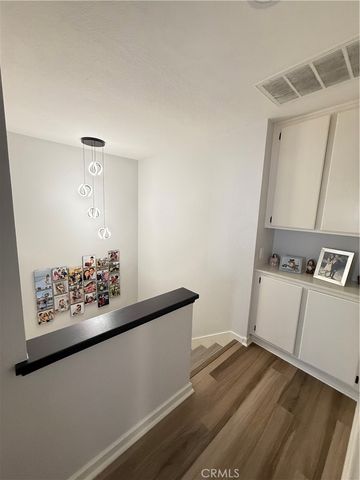 11068 Sharp H, San Fernando, CA 91345