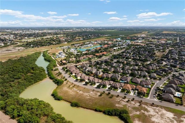 2505 Grand Canal Drive, Mission, TX 78572