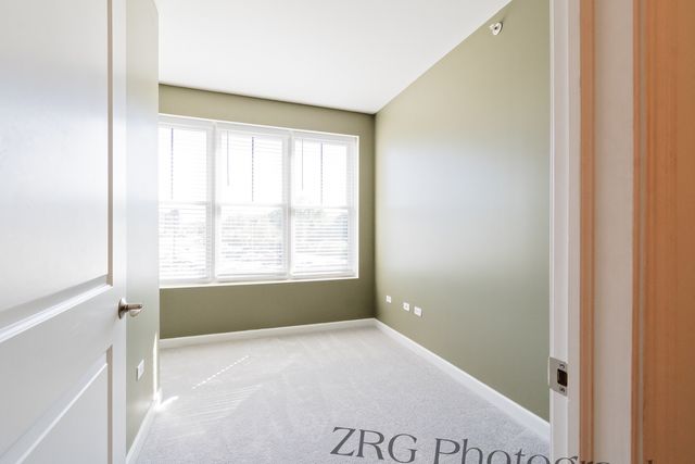 300 Anthony Avenue 206, Mundelein, IL 60060