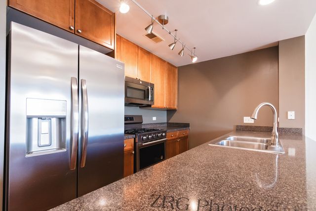 300 Anthony Avenue 206, Mundelein, IL 60060