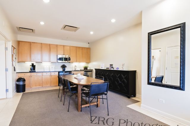 300 Anthony Avenue 206, Mundelein, IL 60060