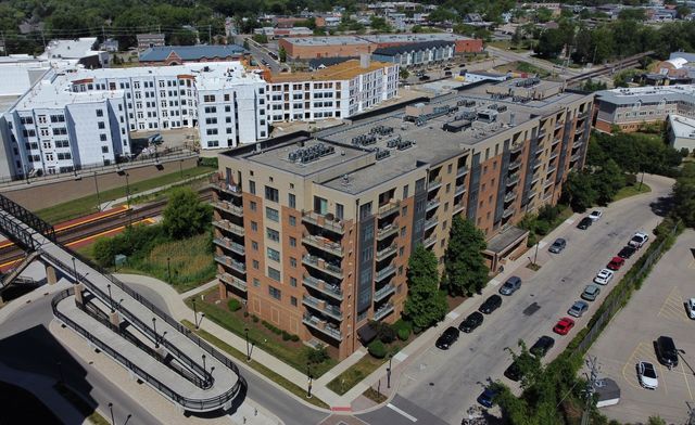 300 Anthony Avenue 206, Mundelein, IL 60060