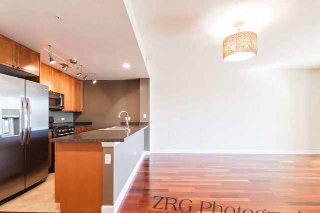 300 Anthony Avenue 206, Mundelein, IL 60060
