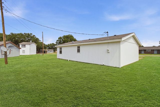 1525 Coral Cut Off, Pelican Bay, TX 76020