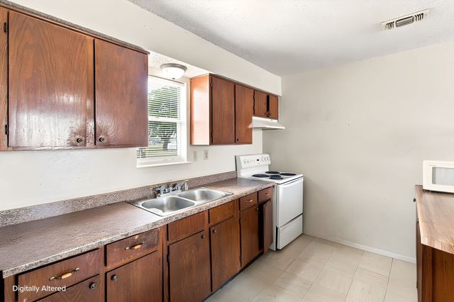 1525 Coral Cut Off, Pelican Bay, TX 76020