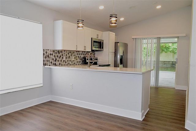 1123 VISTA PALMA WAY, Orlando, FL 32825