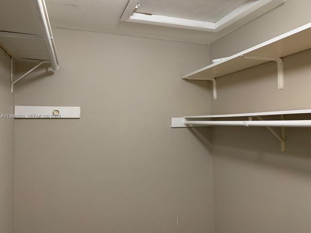 3932 NW 87th Ave 3932, Sunrise, FL 33351