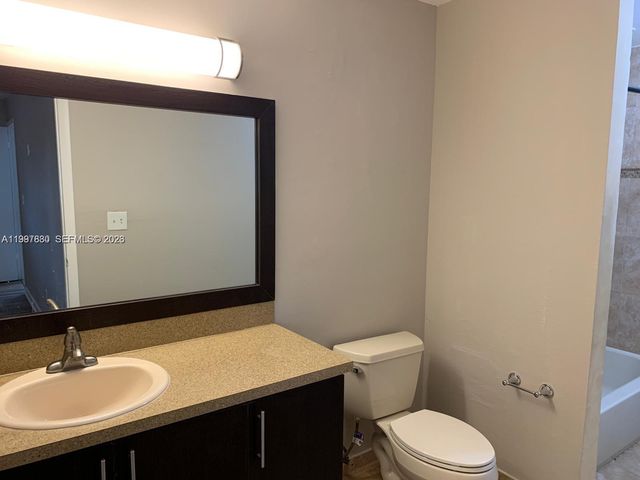 3932 NW 87th Ave 3932, Sunrise, FL 33351