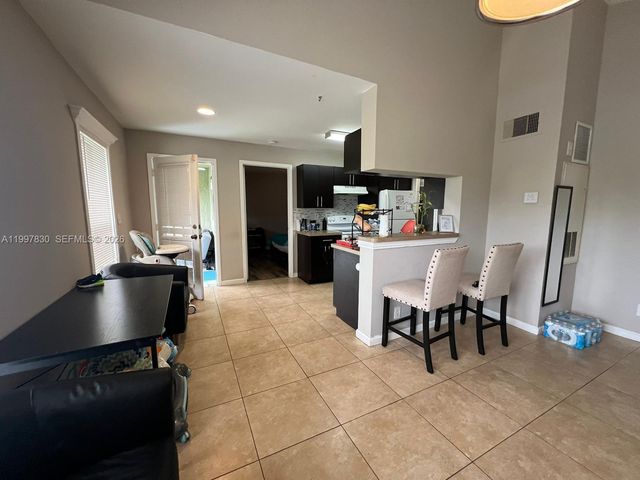 3932 NW 87th Ave 3932, Sunrise, FL 33351
