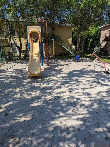 3932 NW 87th Ave 3932, Sunrise, FL 33351