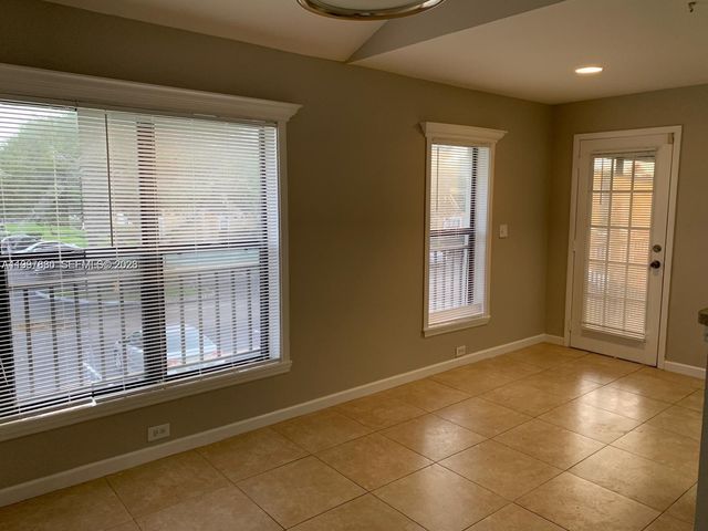 3932 NW 87th Ave 3932, Sunrise, FL 33351