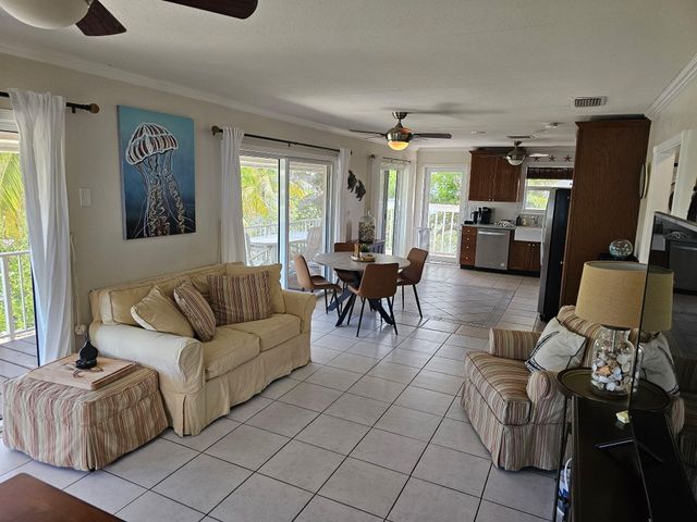 E 208 Bruce Court, Marathon, FL 33050