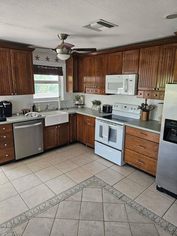 E 208 Bruce Court, Marathon, FL 33050