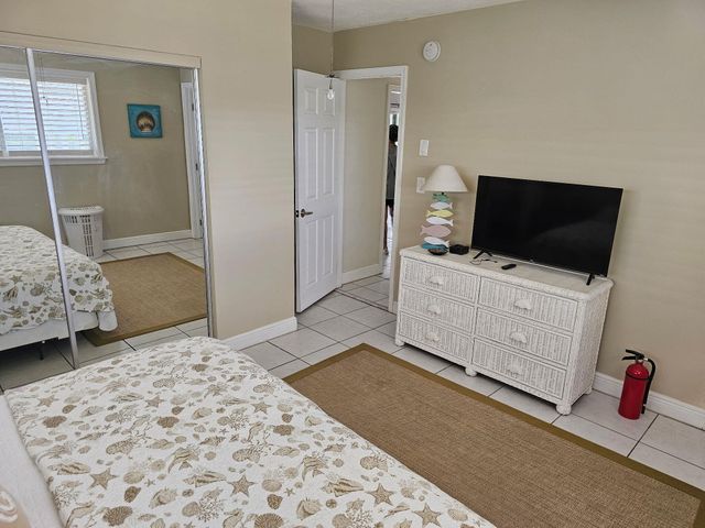 E 208 Bruce Court, Marathon, FL 33050