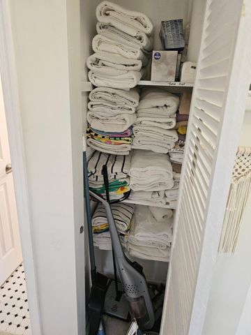 E 208 Bruce Court, Marathon, FL 33050