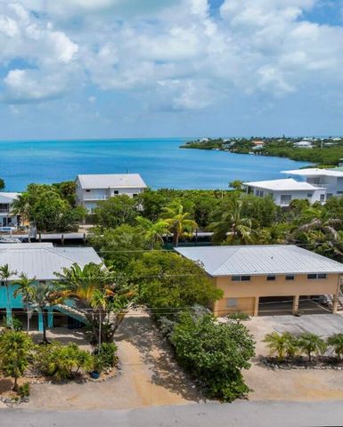 E 208 Bruce Court, Marathon, FL 33050