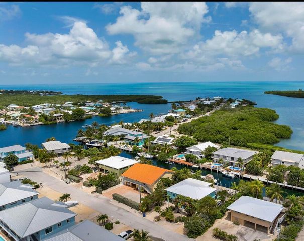 E 208 Bruce Court, Marathon, FL 33050