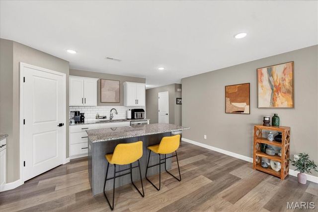 70 Marker Drive A, Highland, IL 62249