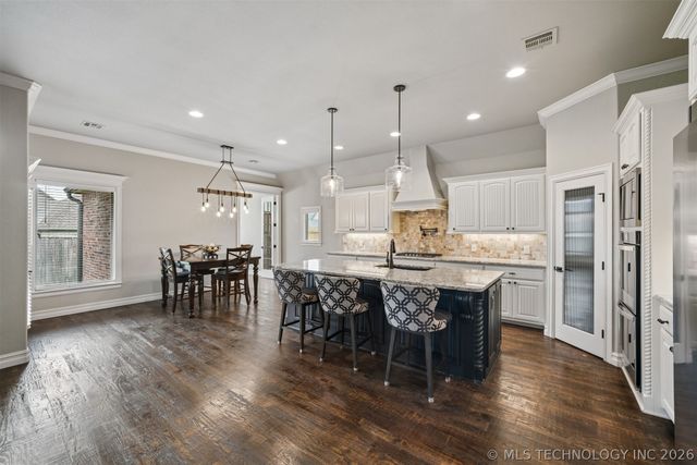 4235 S 168th Avenue E, Tulsa, OK 74134