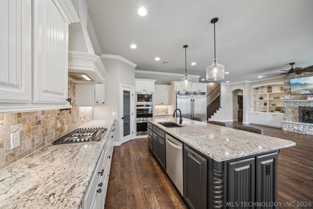 4235 S 168th Avenue E, Tulsa, OK 74134