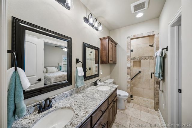 4235 S 168th Avenue E, Tulsa, OK 74134