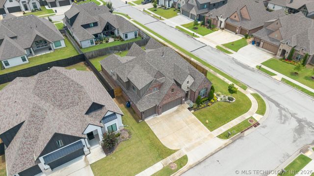 4235 S 168th Avenue E, Tulsa, OK 74134