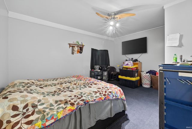 607 & 611 W Warren Street, Mitchell, IN 47446