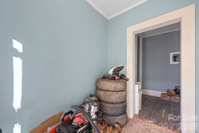 1101 College Avenue SW, Lenoir, NC 28645