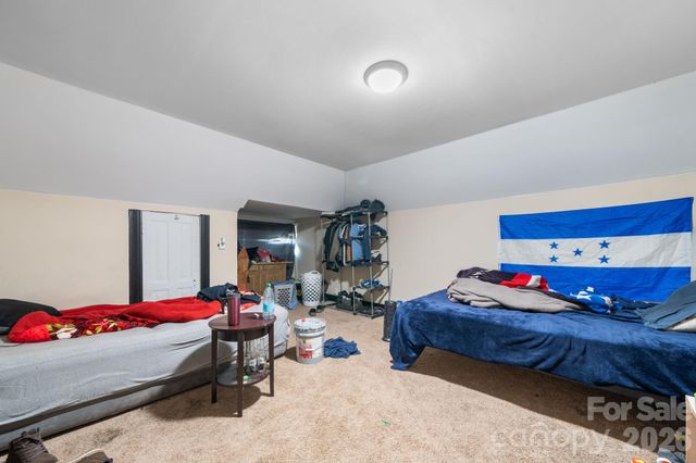 1101 College Avenue SW, Lenoir, NC 28645