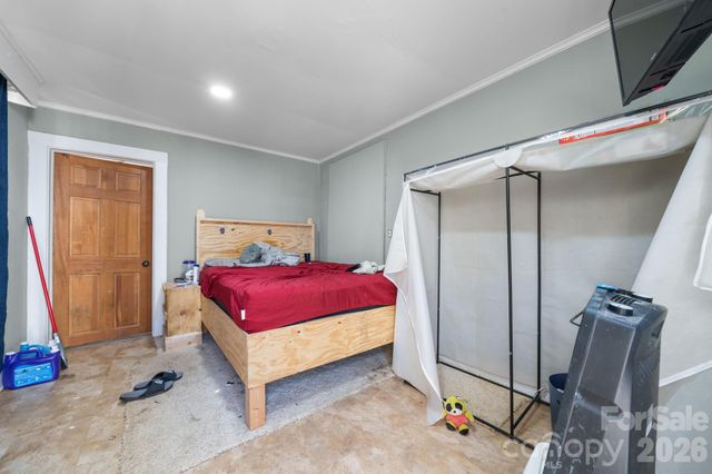 1101 College Avenue SW, Lenoir, NC 28645