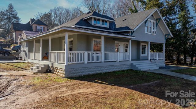 1101 College Avenue SW, Lenoir, NC 28645