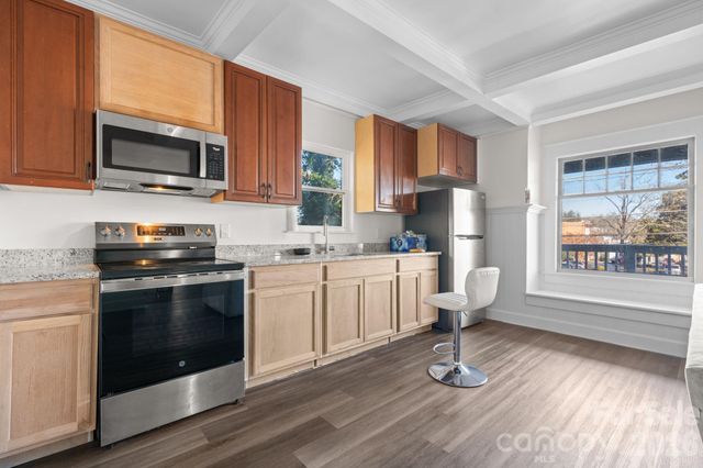 1101 College Avenue SW, Lenoir, NC 28645