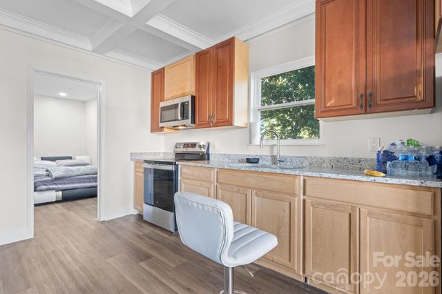 1101 College Avenue SW, Lenoir, NC 28645