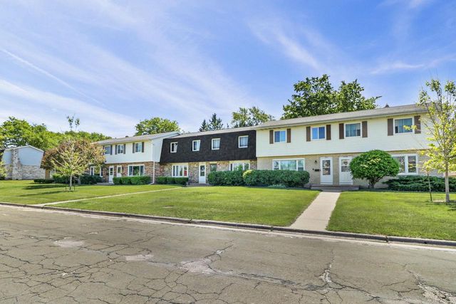 1551 Ivory Drive, Sun Prairie, WI 53590
